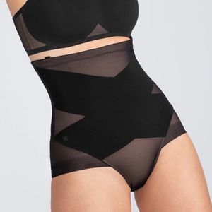 HoneyLove SuperPower Brief in Runway size L